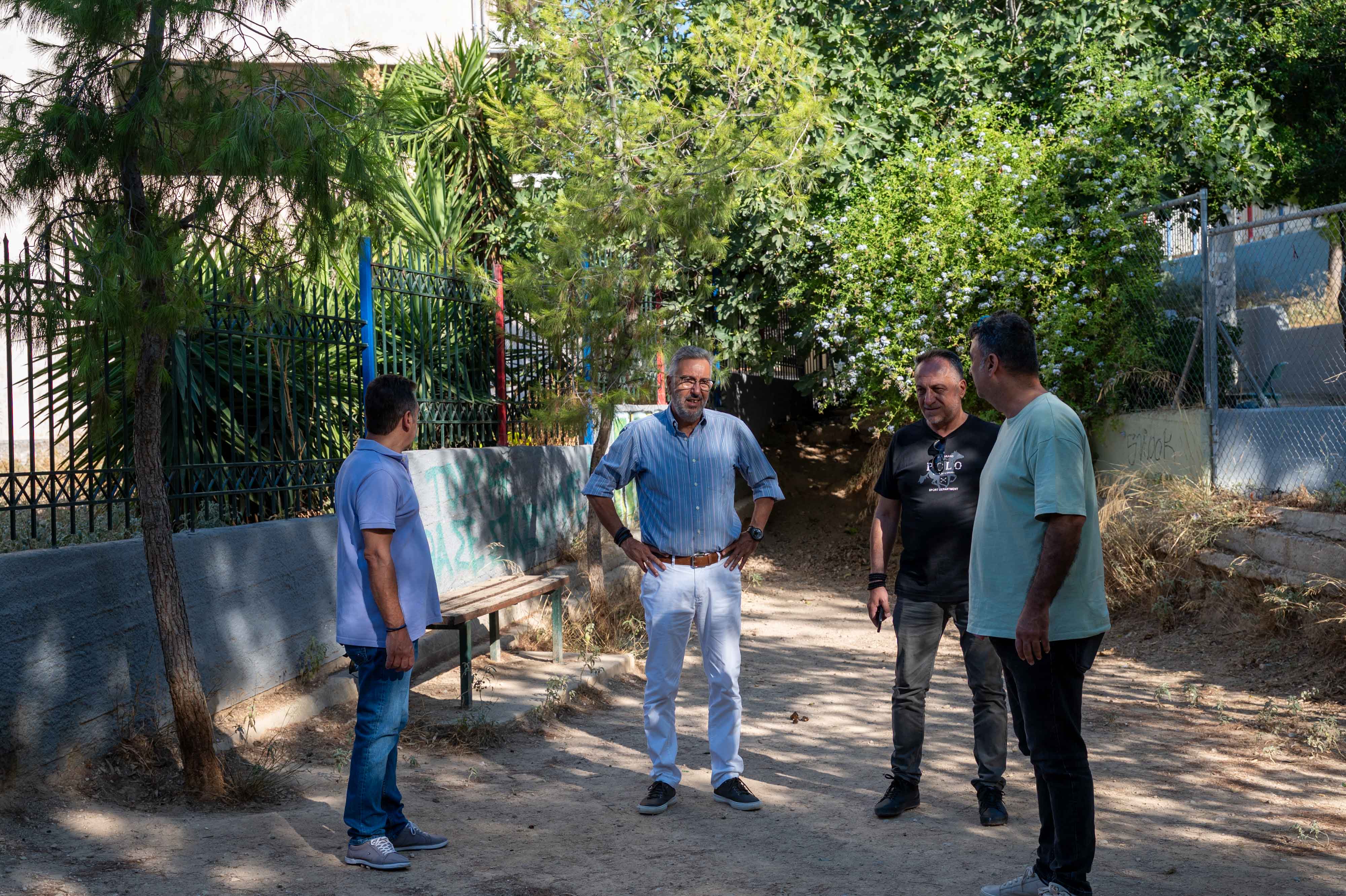 Δήμος Αγίου Δημητρίου: Στην περιοχή Ασυρμάτου στα όρια  Ν. Σμύρνης και Π. Φαλήρου η 3η δράση με τίτλο «Φροντίζουμε την πόλη μας, σε κάθε γειτονιά» 