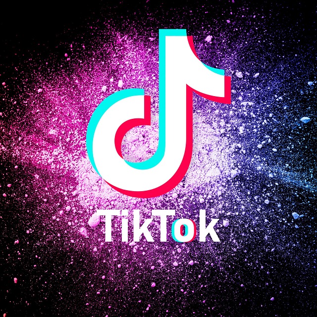 TikTokers στο Βιετνάμ πληρώνουν νοσοκομειακούς λογαριασμούς αγνώστων