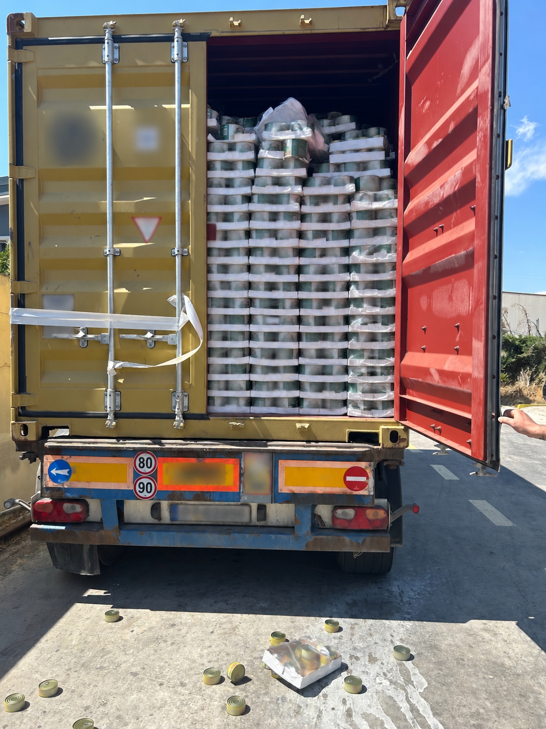 «Μπλόκο» Περιφέρειας Αττικής σε 20 τόνους ακατάλληλου τόνου από την Τουρκία
